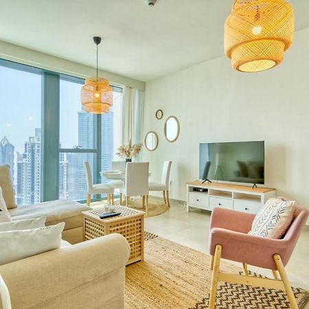 Boho-Chic Cosy 1Br, Minutes To Burj Khalifa Apartment Дубай Екстериор снимка