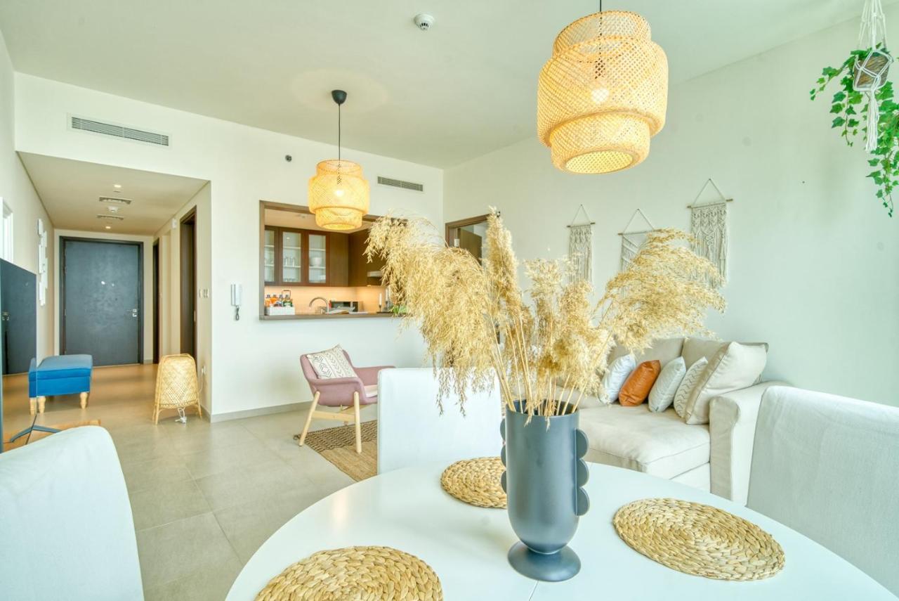 Boho-Chic Cosy 1Br, Minutes To Burj Khalifa Apartment Дубай Екстериор снимка