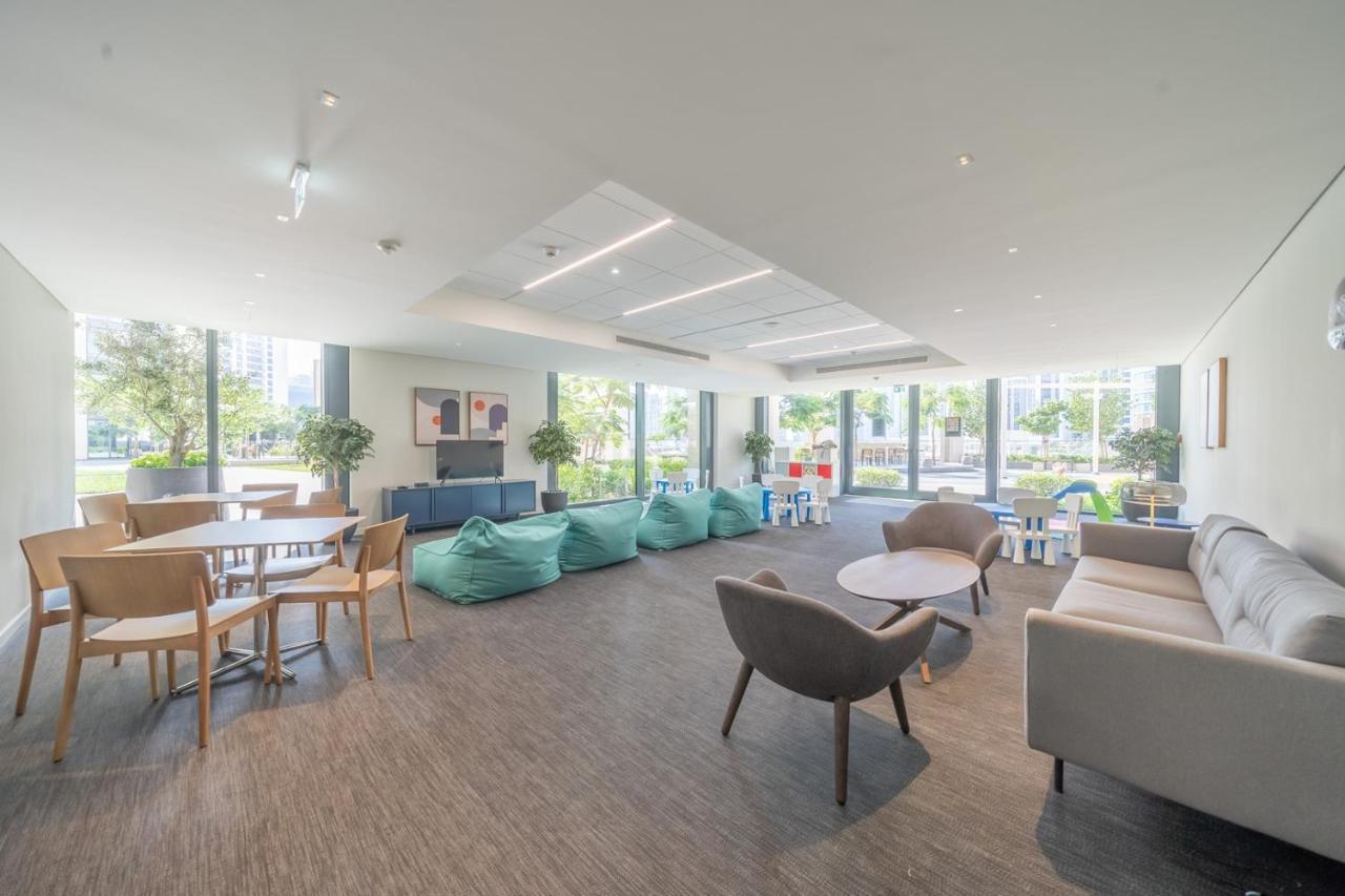 Boho-Chic Cosy 1Br, Minutes To Burj Khalifa Apartment Дубай Екстериор снимка