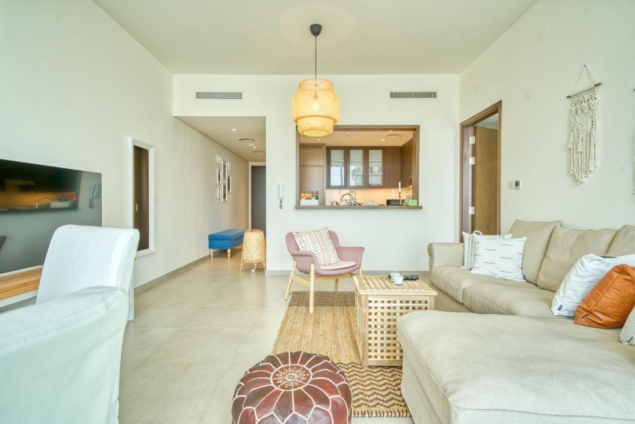 Boho-Chic Cosy 1Br, Minutes To Burj Khalifa Apartment Дубай Екстериор снимка