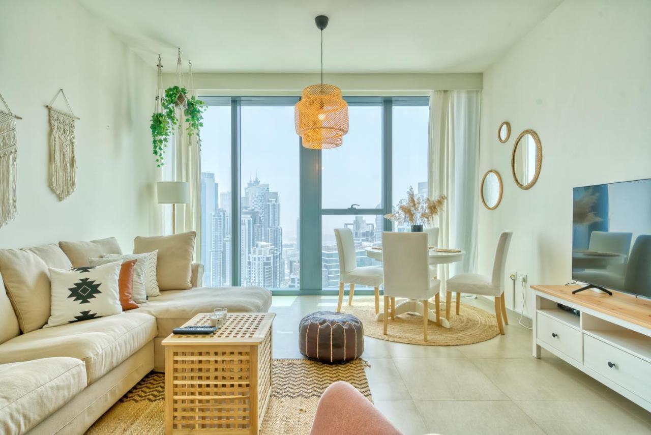 Boho-Chic Cosy 1Br, Minutes To Burj Khalifa Apartment Дубай Екстериор снимка